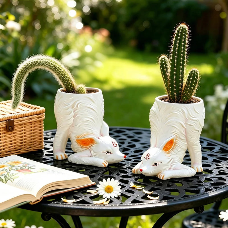 Cute Nine Tails Fox Shaped Ceramic Planter Pot for Monkey Tail Cactus Succulent Plant Indoor Home Decorative Ornament Gift