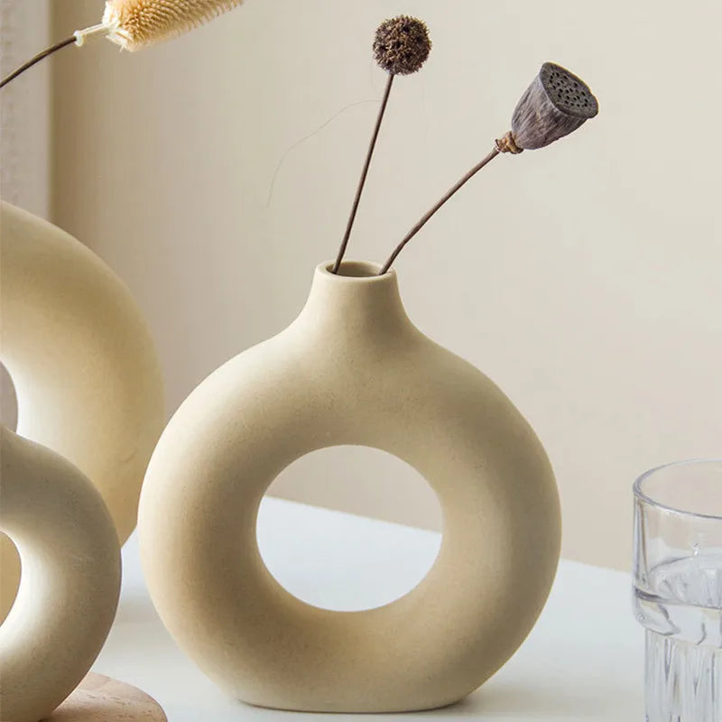 Ceramic Donut Ring Vase – vase photo 3