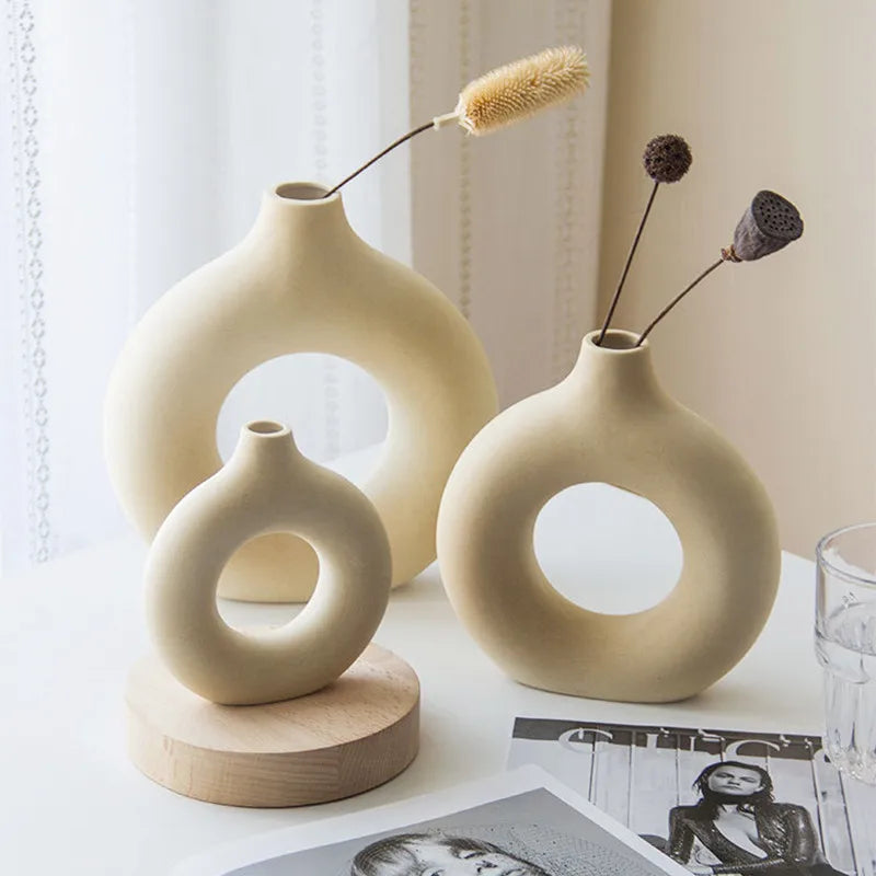 Ceramic Donut Ring Vase – vase photo 4