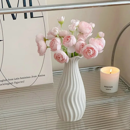 Nordic White Ceramic Vase – vase photo 4