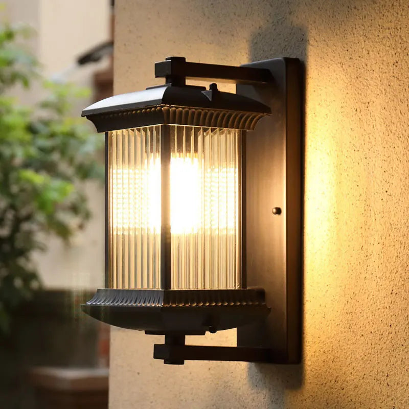 Aluminum Outdoor Wall Lantern