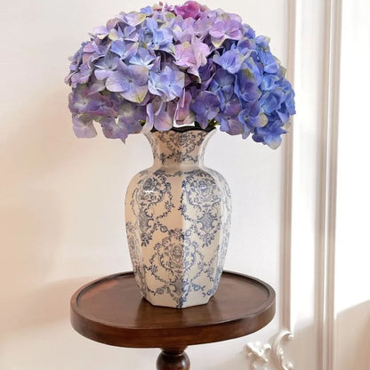 Hand-Painted Blue and White Porcelain Vase – vase photo 3