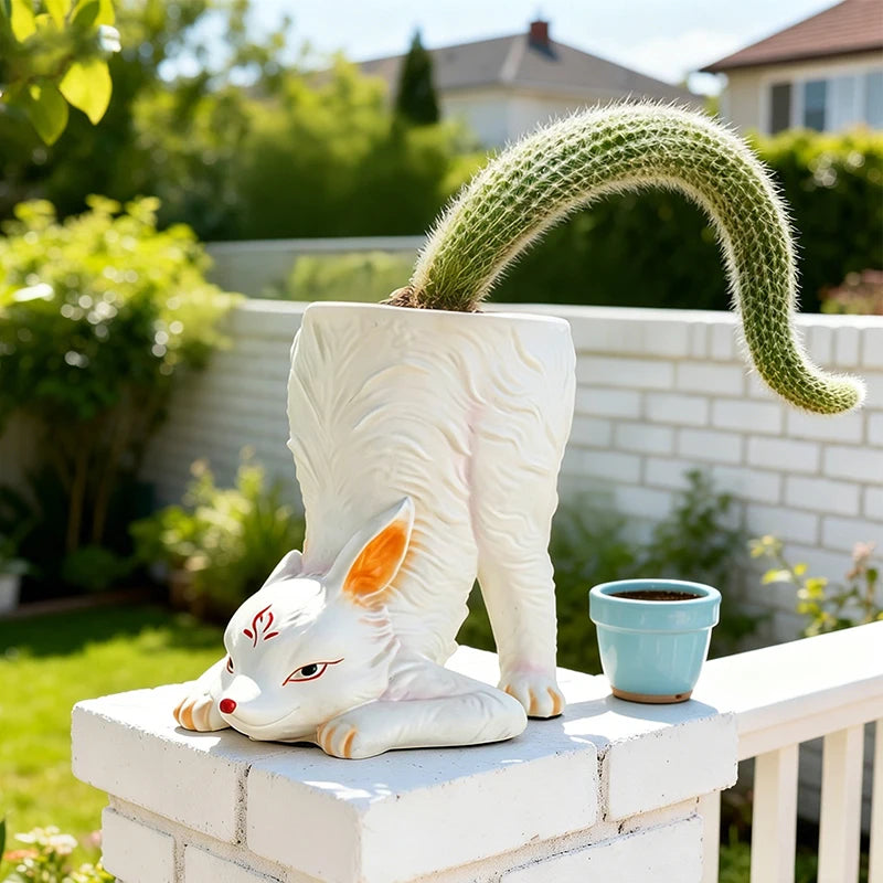 Cute Nine Tails Fox Shaped Ceramic Planter Pot for Monkey Tail Cactus Succulent Plant Indoor Home Decorative Ornament Gift