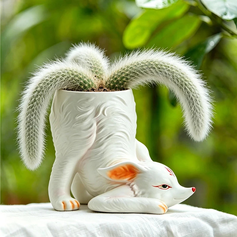 Cute Nine Tails Fox Shaped Ceramic Planter Pot for Monkey Tail Cactus Succulent Plant Indoor Home Decorative Ornament Gift